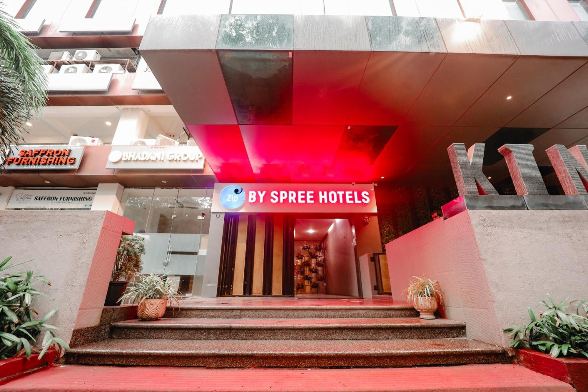 Zip By Spree Hotels スーラト エクステリア 写真